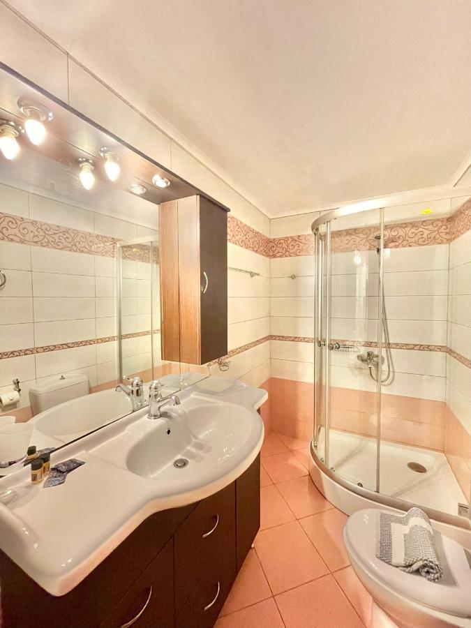 Entheon Rooms Marathopoli Buitenkant foto